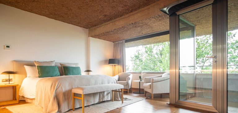 JUNIOR SUITE MOUNTAIN